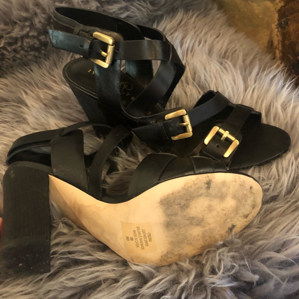 Ivanka Trump Shoes - Picture 5 of 7